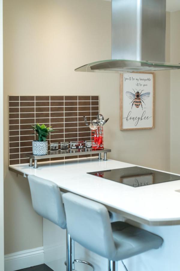 Spacious 2 Bedroom Apartment - Sleeps 6 Brighton Exteriör bild
